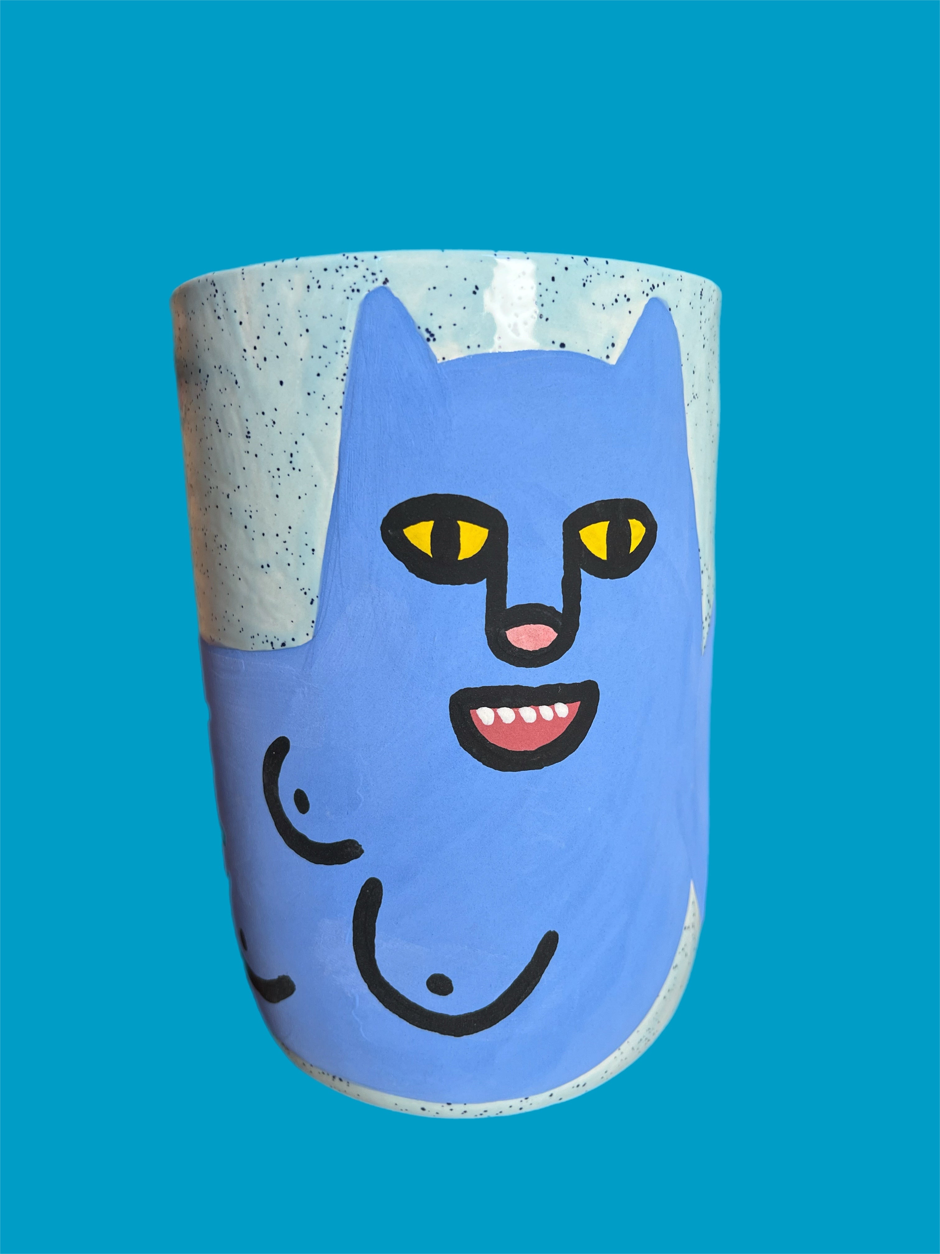 Kitty with tittys pot