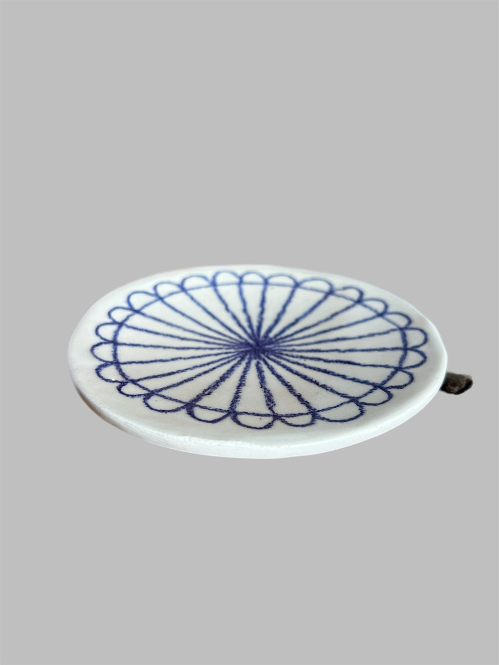 Ceramic pin wheel dish