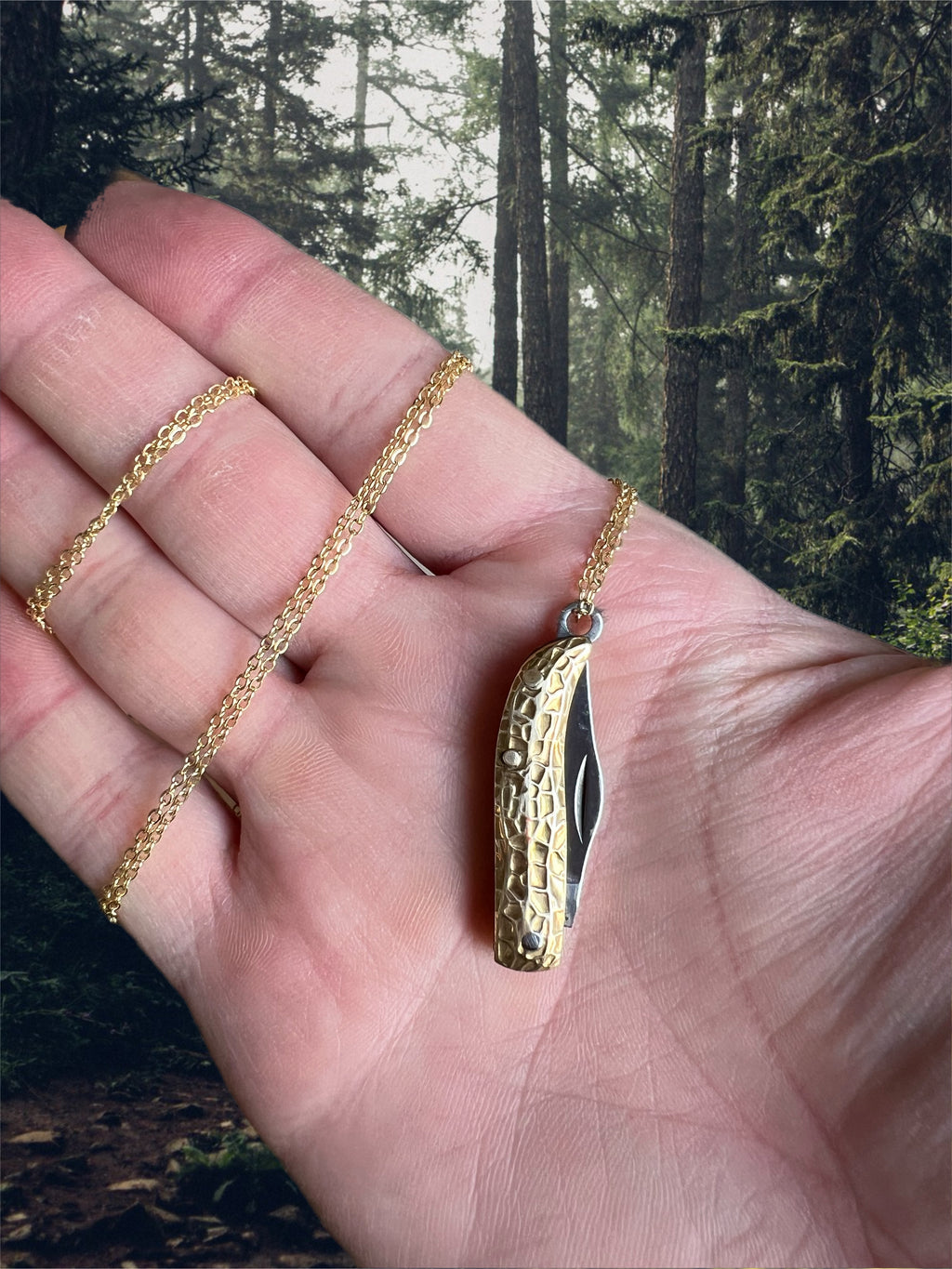 Peanut knife necklace