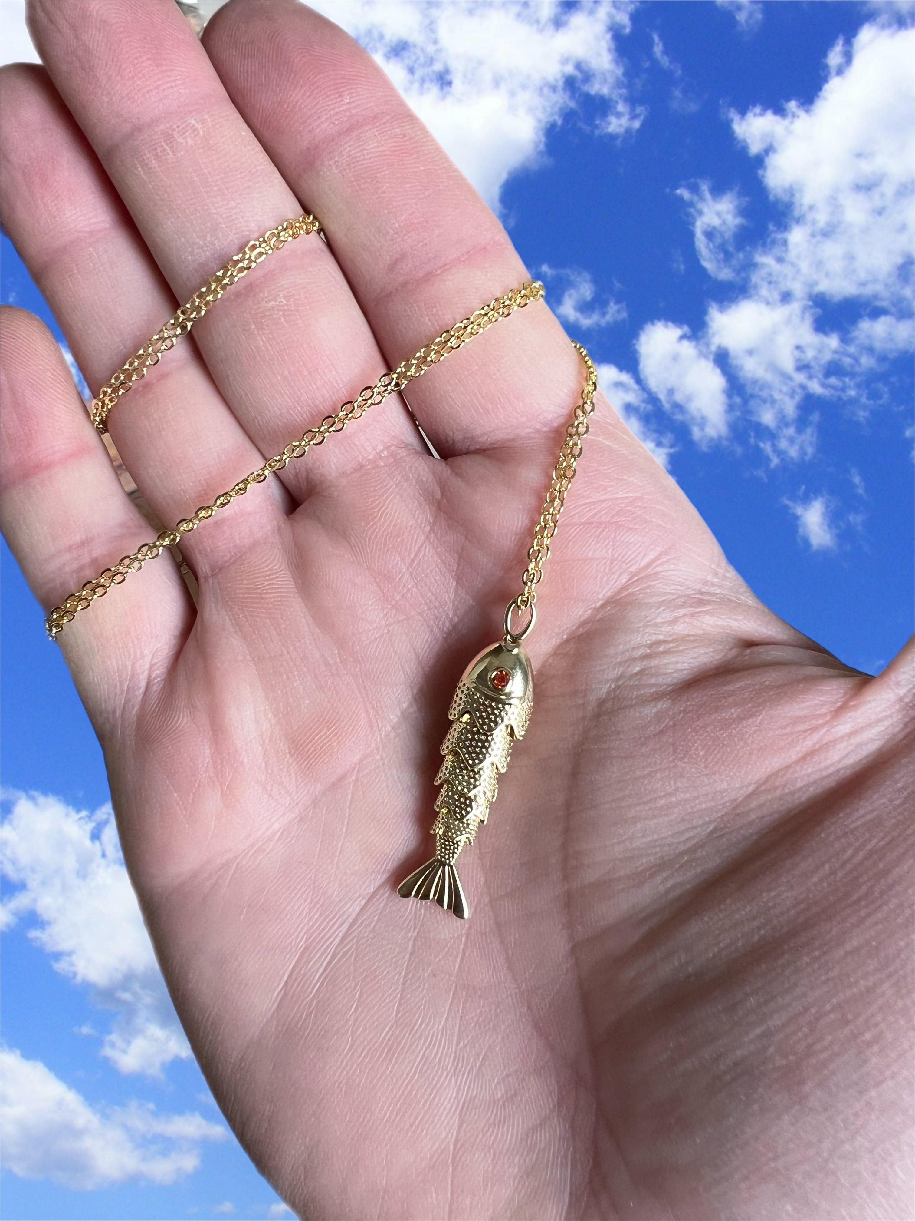 Little fish necklace