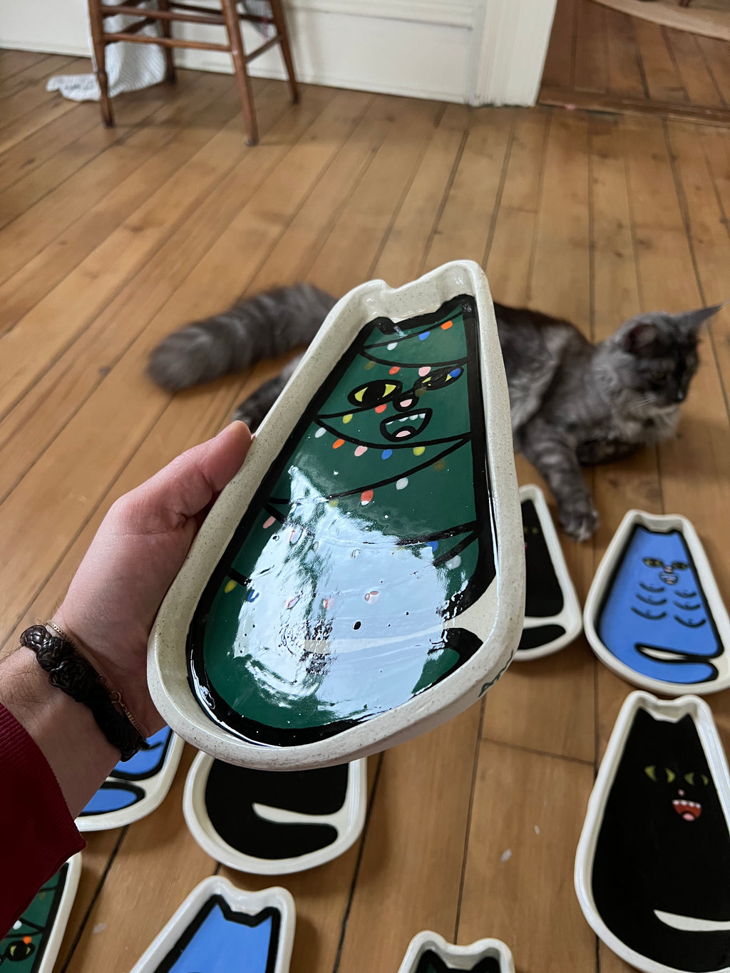 Christmas tree kitty