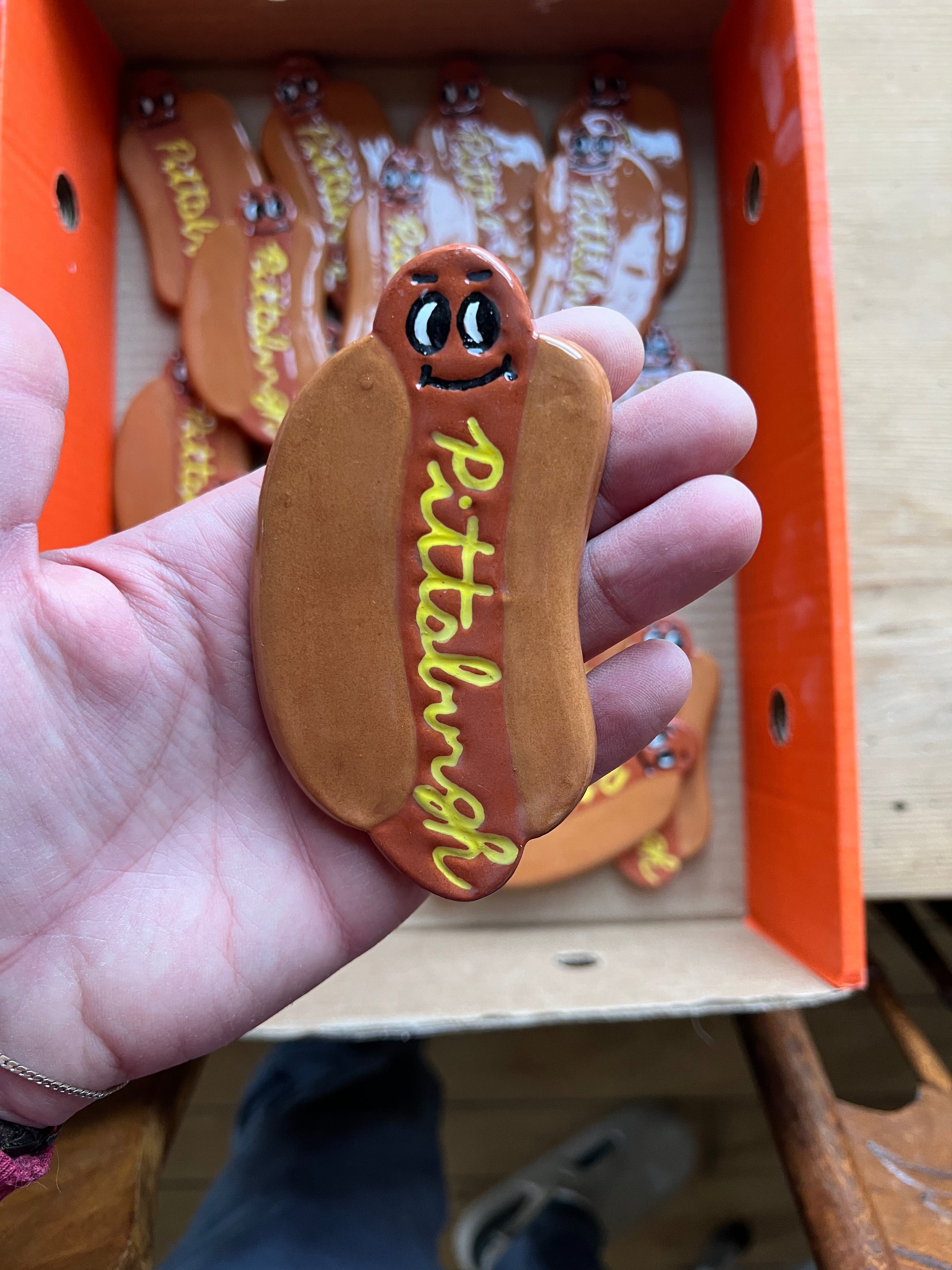 Pittsburgh hot dog magnet